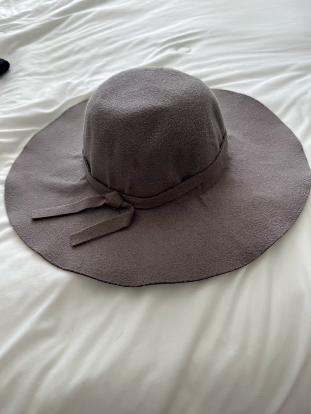 Altar’d State Wide-Brim Wool Blend Floppy Hat - Grey Taupe